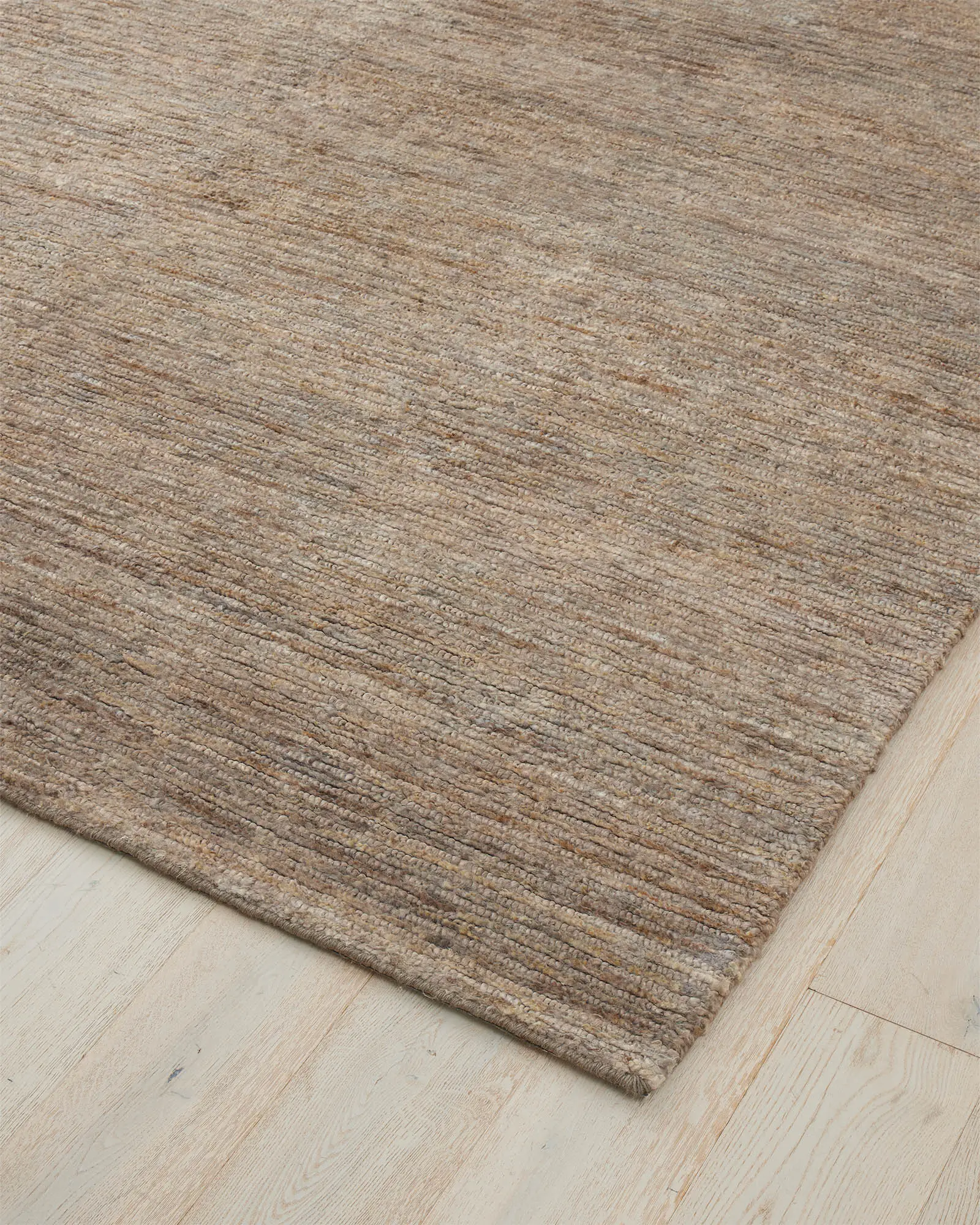 Bastian Rug, Fossil