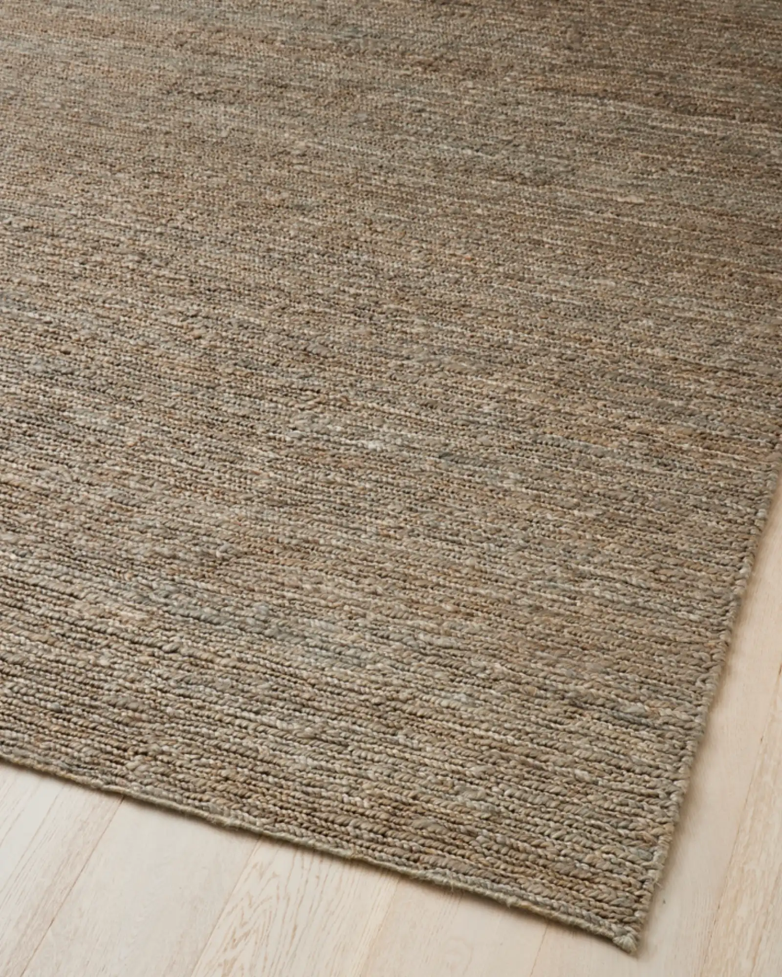 Suffolk Rug, Mineral